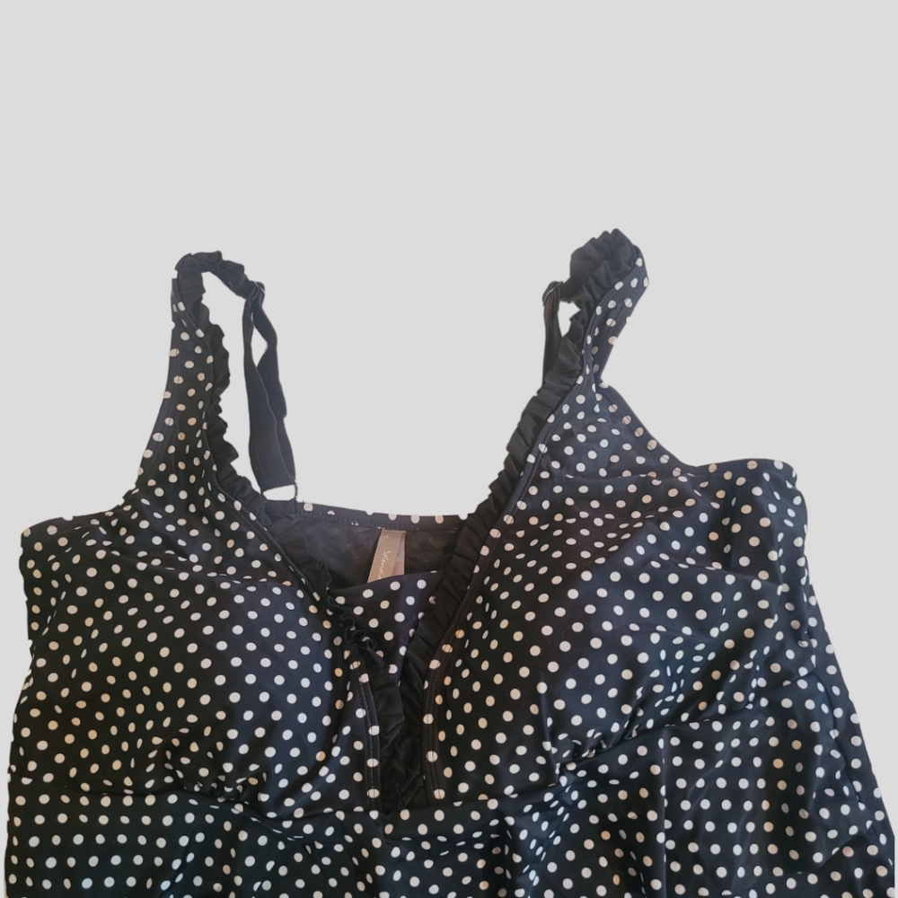 PENNINGTONS - Plus Size Layered Ruffle Tankini - Picture 2 of 11